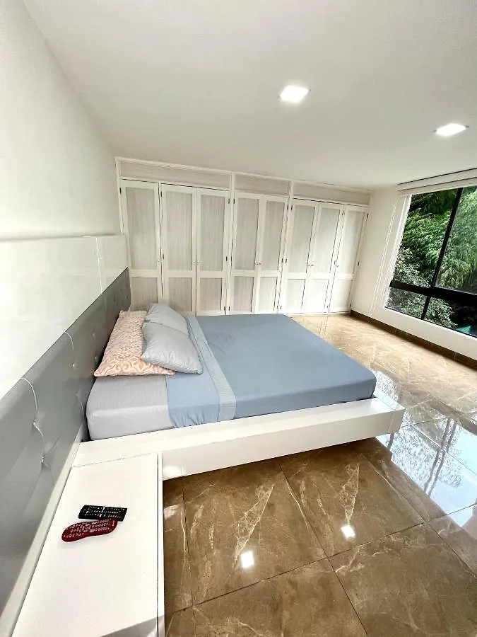 Apartment Apartamento Hermoso En El Mejor Barrio Medellin Colombia