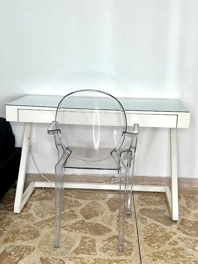 Apartamento Hermoso En El Mejor Barrio Medellin Apartment